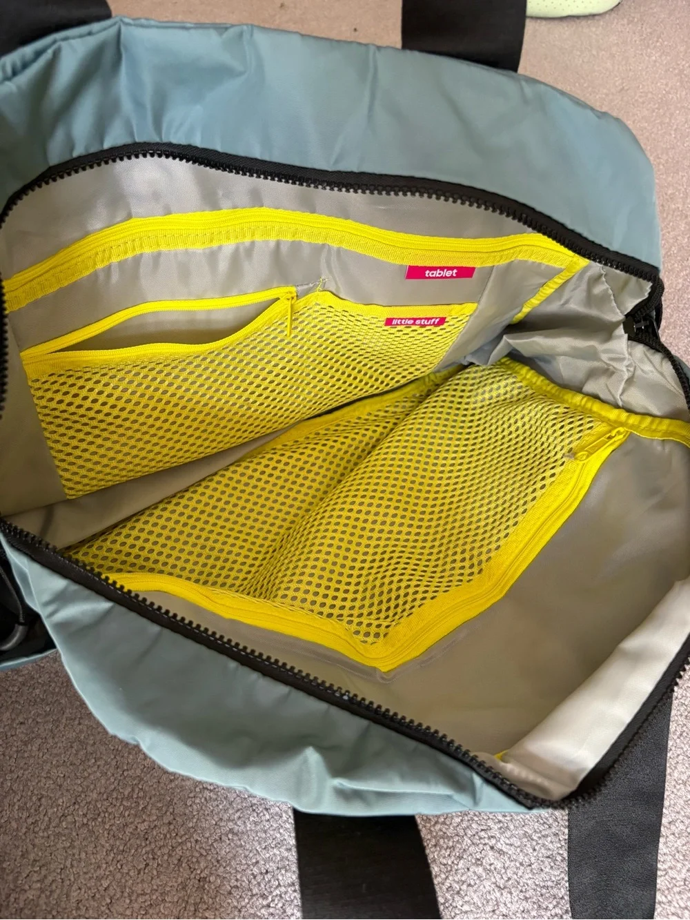 adidas roomy duffel